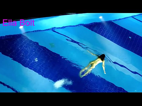 ❤️ Je ne peux pas m'arrêter de regarder, jeune blonde prise en train de nager nue dans la piscine de la station ELLA BOLT. ️❌ Porno fb at fr.3dhentaix.ru